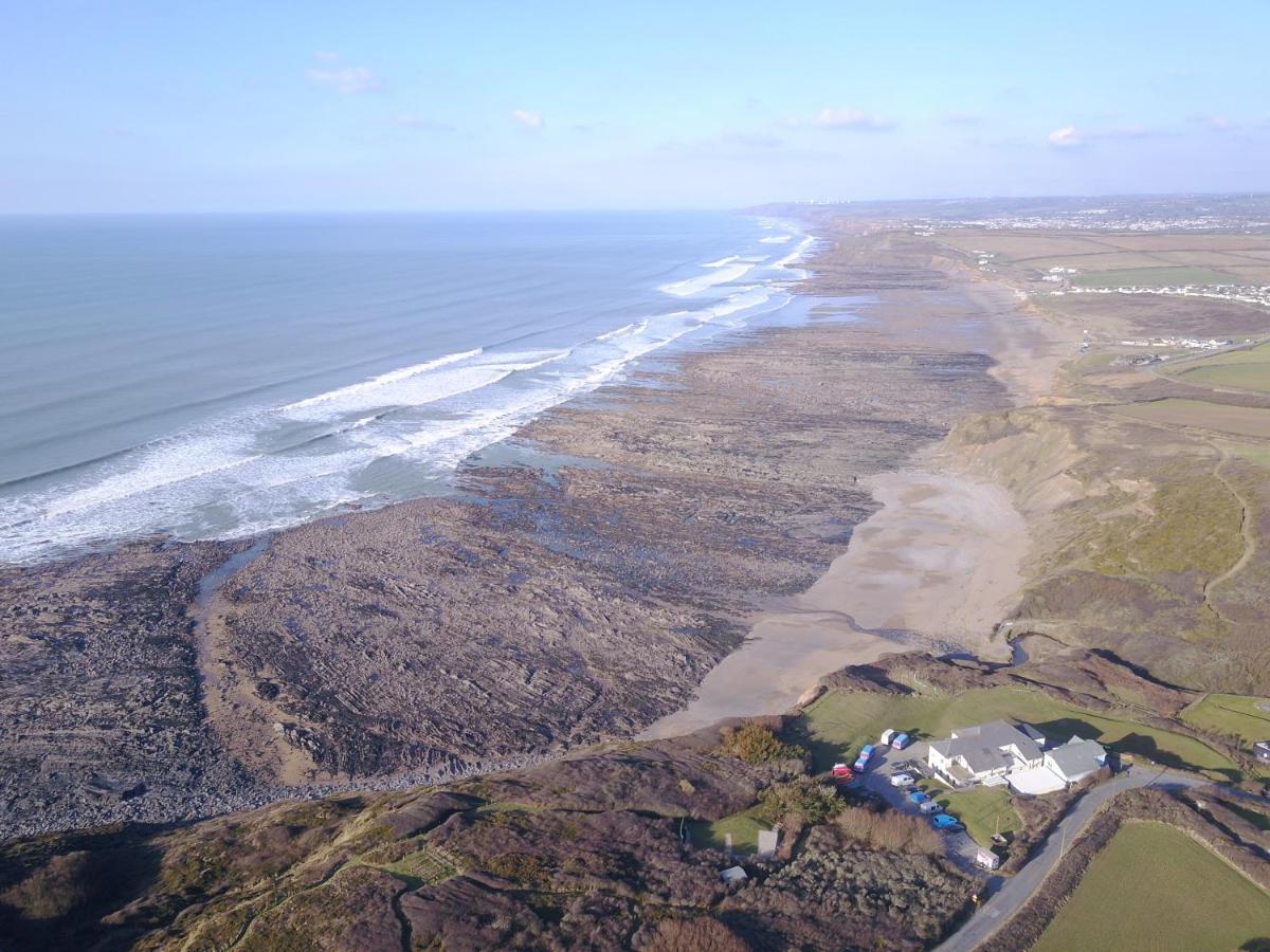 Oa Surf Club Bed & Breakfast Bude Exterior photo